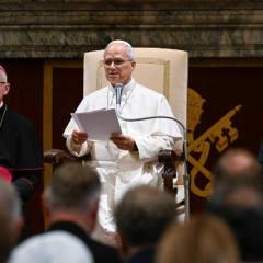 Leone XIV ai politici: impedite all’IA di erodere la famiglia