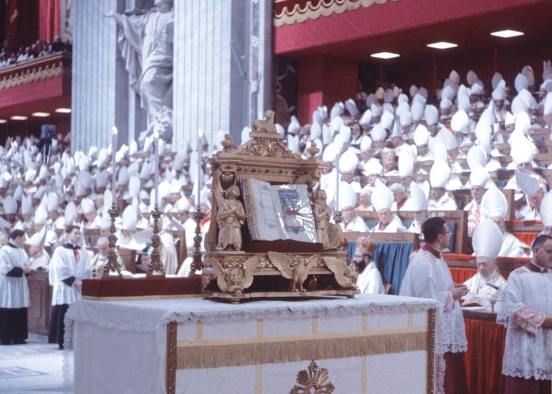 concilio vaticano II attorno a Cristo