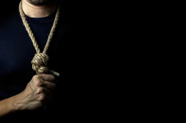 Suicidio depressione solitudine