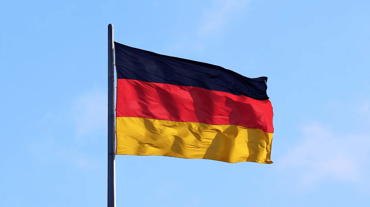 German Flag by Mark Konig on Unsplash