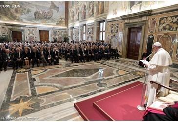 Papa Francesco con i giornalisti italiani