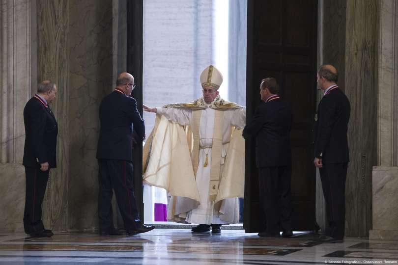 Apertura Giubileo foto Stampa Vaticana