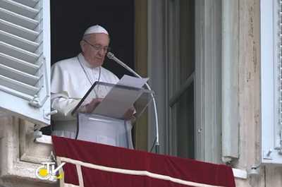 papa francesco angelus 4
