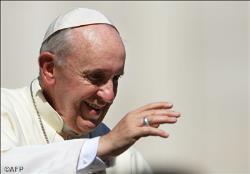 papa francesco saluto 5