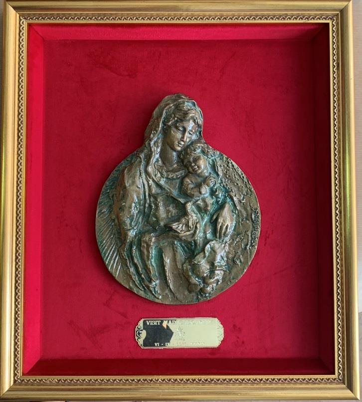 Dono di Papa Francesco offerto al Monastero delle Carmelitane Scalze
