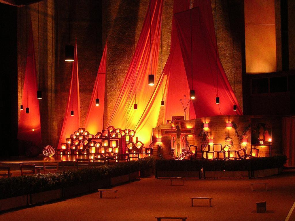 taize