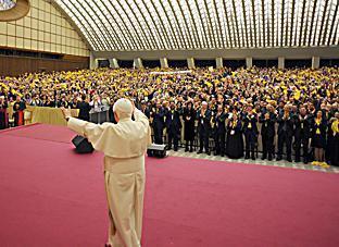 papa-aula-paolo-vi.jpg